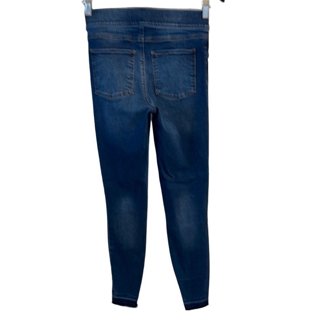 Spanx Distressed Pull On Stretch Denim Legging Jeans Medium Wash Size Small - Picture 3 of 15